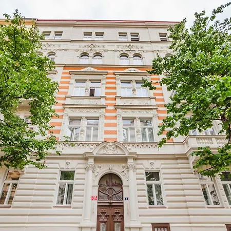 Lejlighed Blueground Vinohrady Balcony Nr Riegrovy Sady Prg-78 *